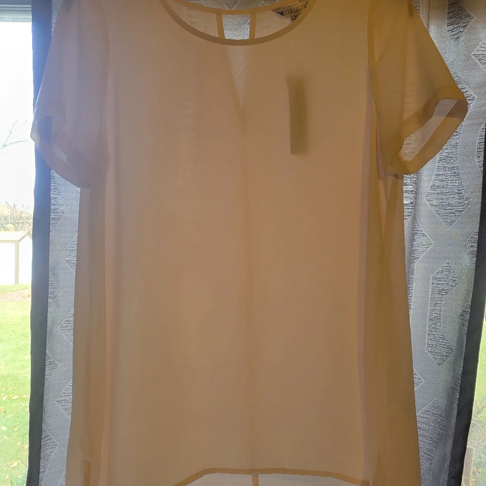 DE Collection Blouse - Picture 1 of 3